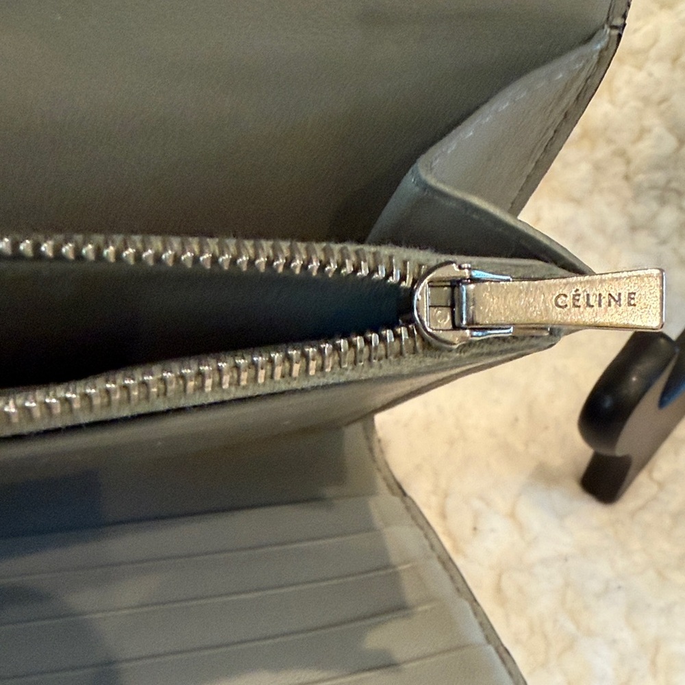 CelineTriomphe envelope tri color wallet - Picture 14 of 14